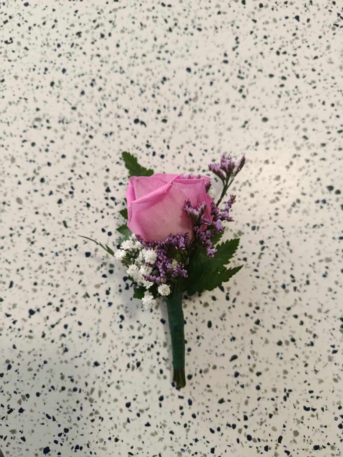 broche fleurs naturelles mariage lille