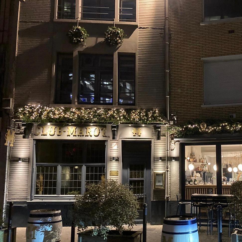 Décoration de façade d'entreprise Noël